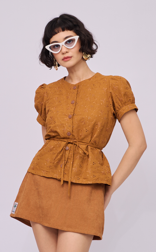 CELINE TOP - CINNAMON EYELET
