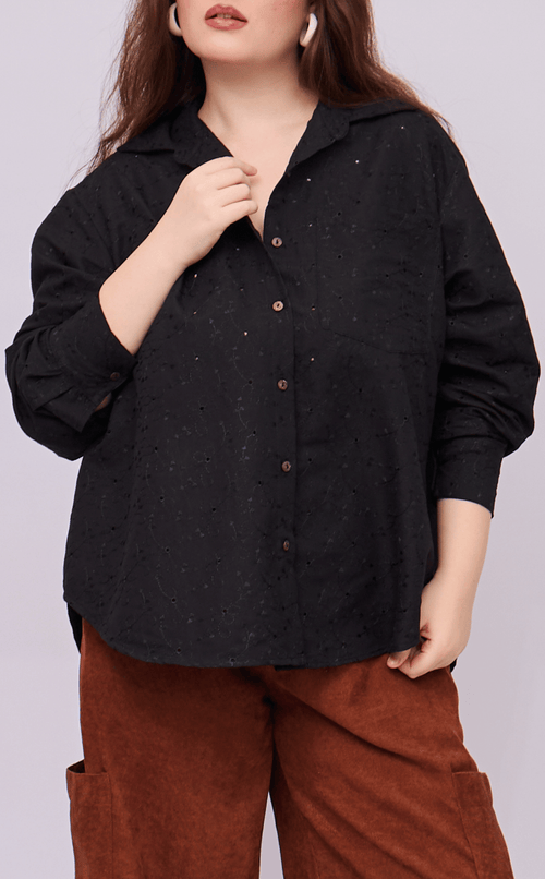ESCOLTA TOP - BLACK EYELET