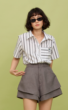 PINO TOP - BLACK AND WHITE STRIPES w/ EMBLEM