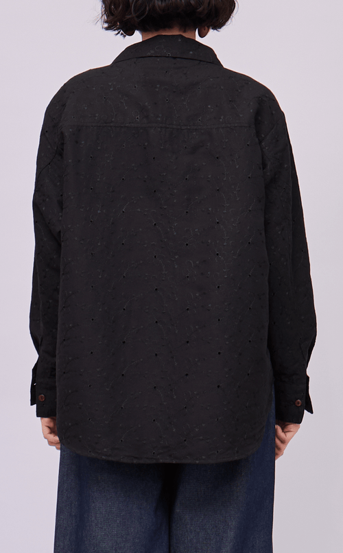 ESCOLTA TOP - BLACK EYELET
