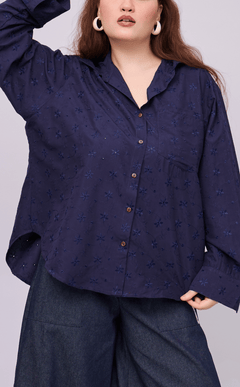 ESCOLTA TOP - NAVY BLUE EYELET
