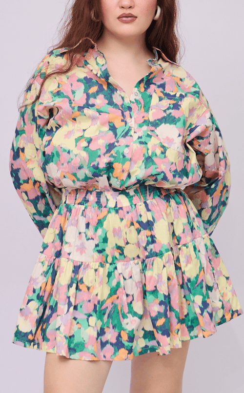 STACY SKORT - PASTEL ABSTRACT